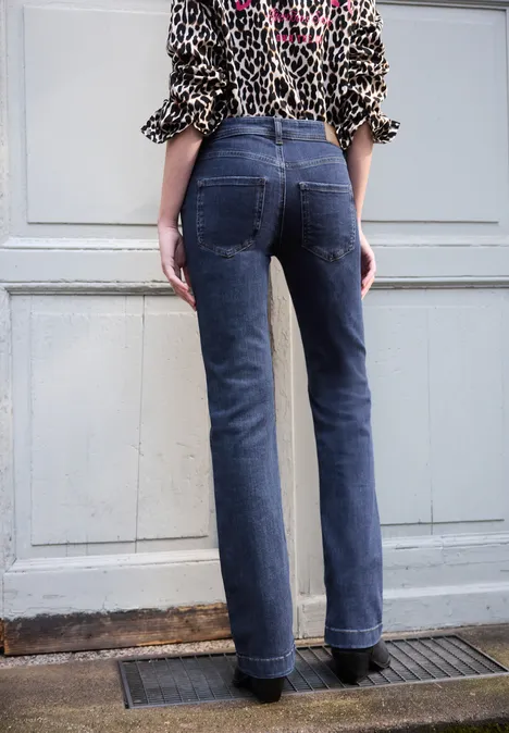 Jeans Bootcut Dark Blue Wash