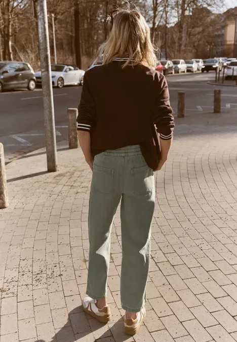 Pantalon Mid Waist Straight Leg en Loose Fit sea spray green Pantalon Mid Waist Straight Leg en Loose Fit sea spray green