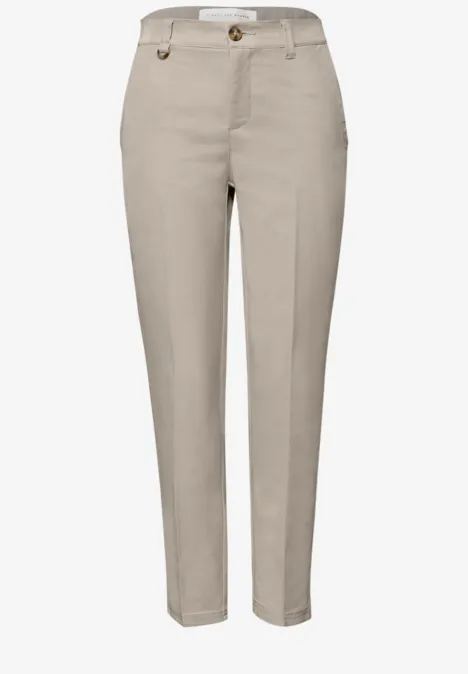 Mid Waist Slim Leg Chino im Casual Fit quiet ivory