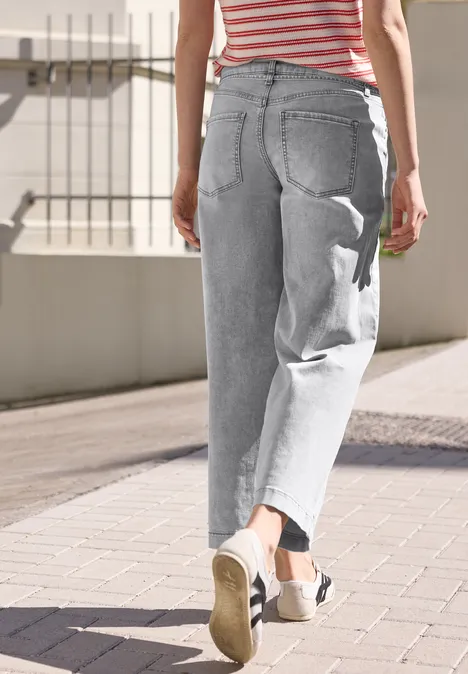 Cropped jeans met wijde pijpen in een Loose Fit light grey wash