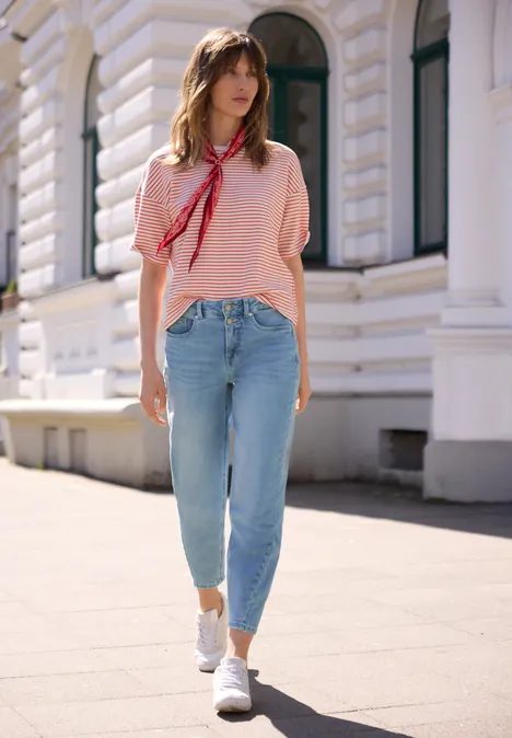 High Waist Barrel Leg Jeans in Loose Fit mid blue wash