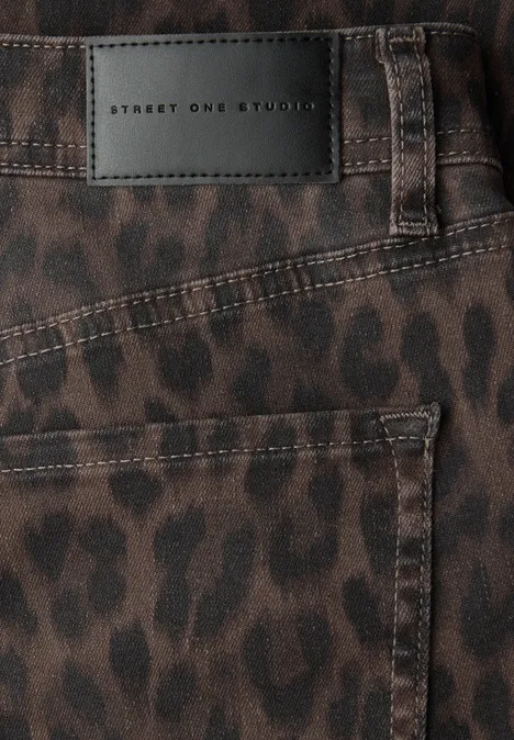 Wide Leg Leo Jeans Leo Print washed Wide Leg Leo Jeans Leo Print washed