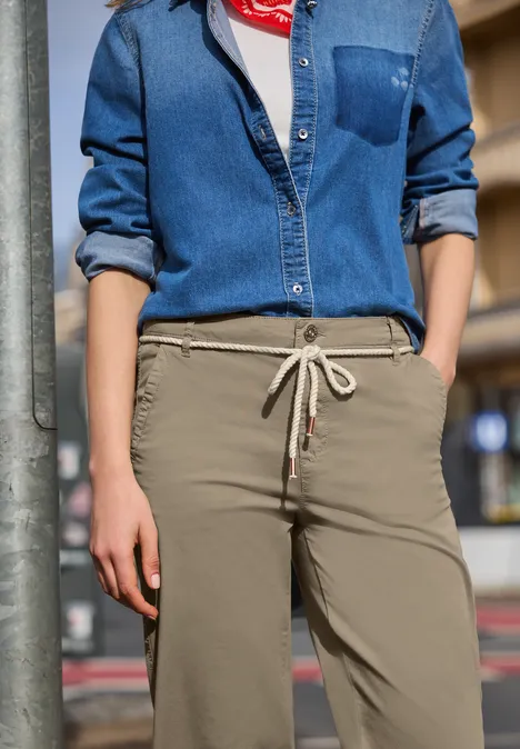 Pantalon Straight Legs en qualité Papertouch silent sand