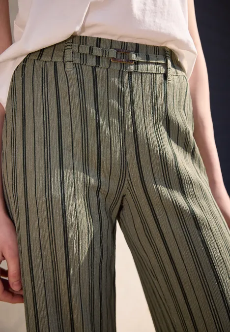 Wide Leg Hose mit Gürteldetail Lichen Green