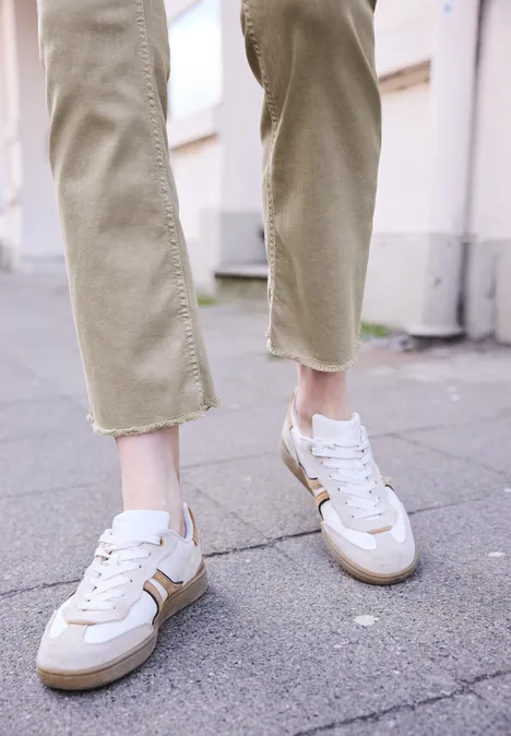 High Waist Kick Flare Hose im Slim Fit dark stone sand