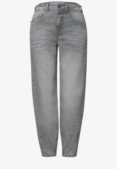 Jean gris taille haute à coupe fuselée