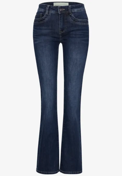 Mid Waist Bootcut Jeans im Slim Fit intense dark blue Dunkelblaue Jeans mit geradem Schnitt und leicht ausgestelltem Bein.