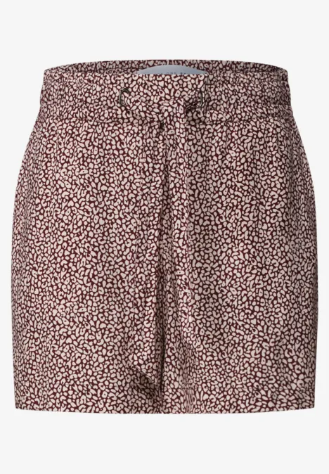Rosa-weiß gemusterte Shorts mit Bindegürtel und lockerer Passform.