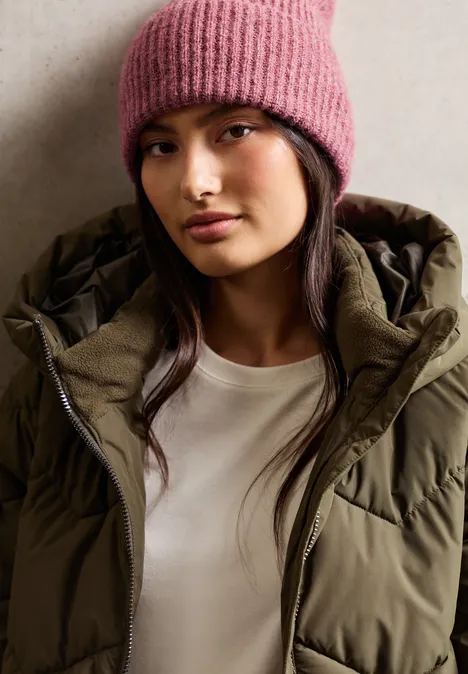 Cosy Strick Beanie dark candy pink