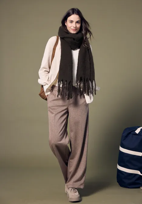 Gezellige sjaal dark auburn brown
