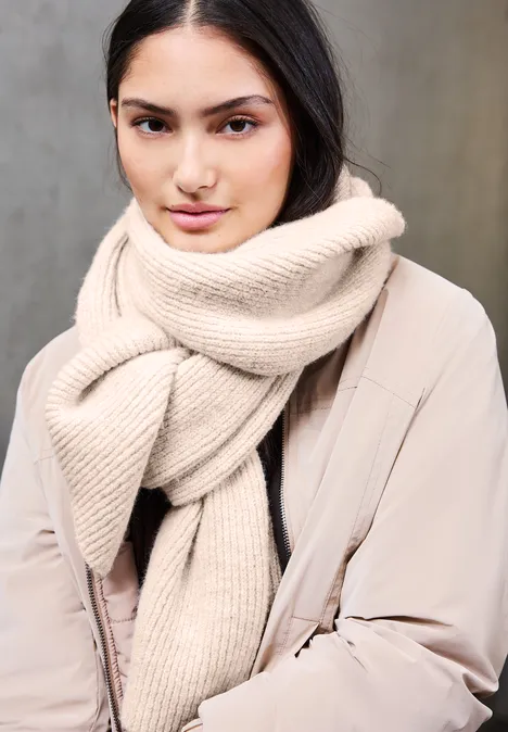 Schal mit Badge soft beige