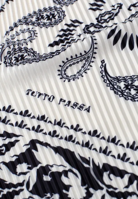 Tuch mit Print Black