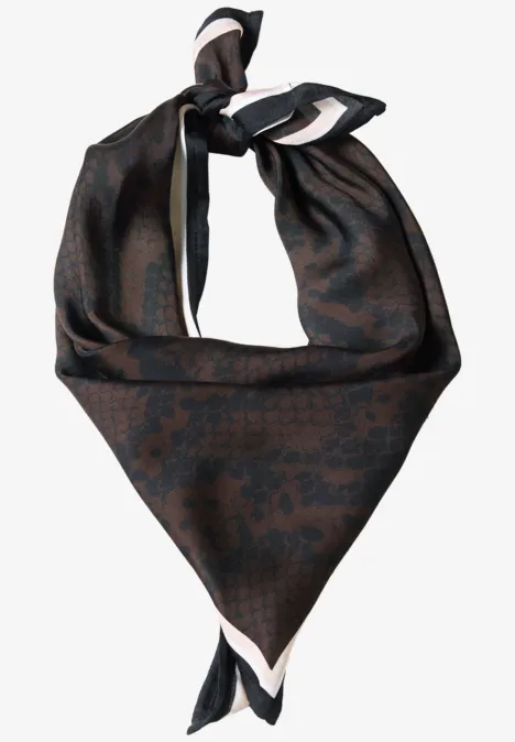 Satin-Tuch mit Snake-Print charred brown