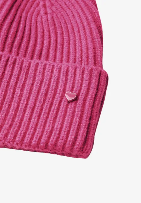 Strick-Beanie in Unifarbe ruby raspberry Strick-Beanie in Unifarbe ruby raspberry