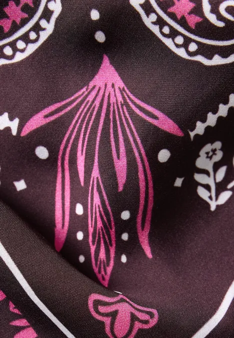 Satijnen doek met print russet red