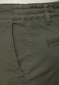 Pantalon à jambe fuselée en mélange de lin