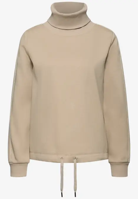 Beiger Rollkragenpullover mit Kordelzug am Saum.