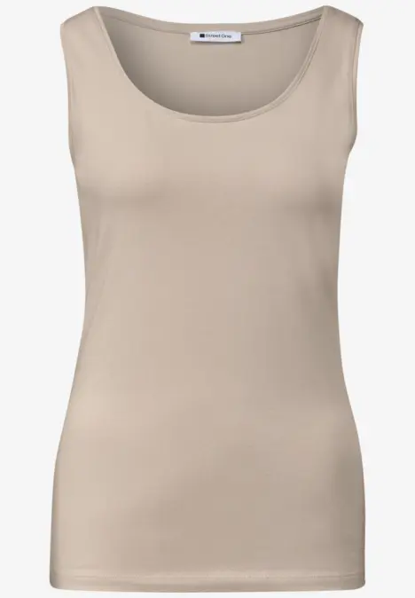 Beige ärmelloses Damen-Top mit rundem Ausschnitt, figurbetonter Passform und schlichtem Design.