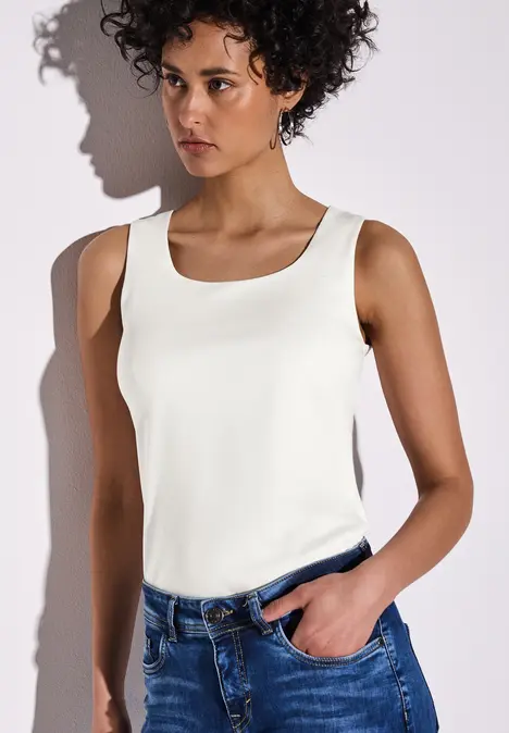 Top mit Carré Ausschnitt off white