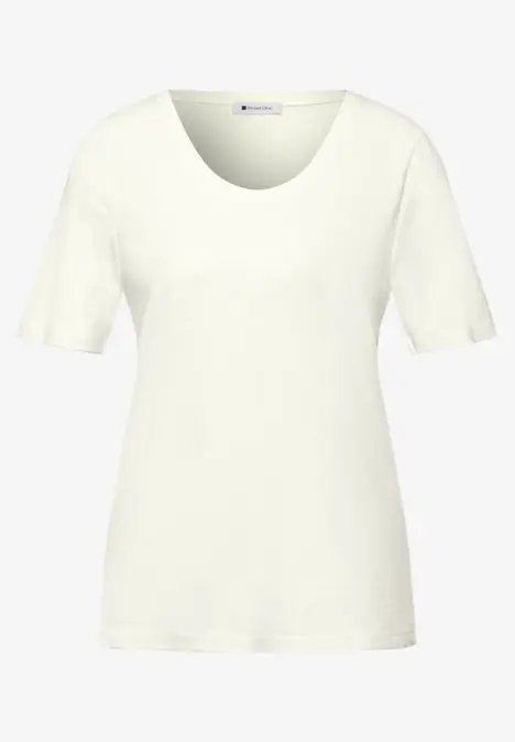 Ein schlichtes weißes T-Shirt mit rundem Ausschnitt und kurzen Ärmeln.