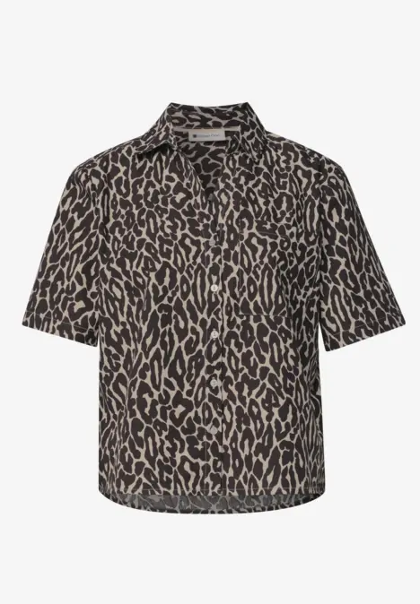 Kurzärmliges Hemd mit Kragen und schwarz-beigem, abstraktem Animal-Print.