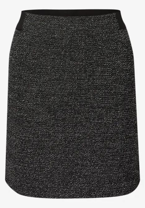 Schwarzer, taillierter Wollrock mit leicht glänzendem Tweed-Muster, knielang und gerade geschnitten.