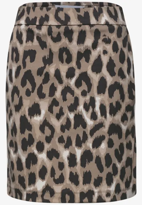 Korte rok met beige-zwart luipaardprint.