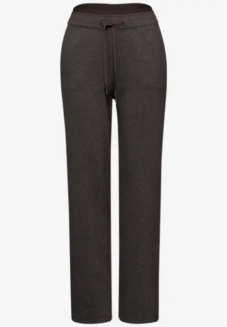 Dunkelbraune Hose mit geradem Bein und Bindegürtel.