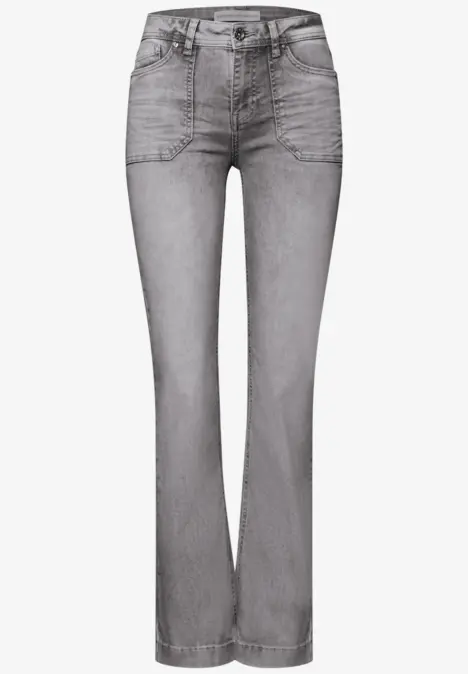 Graue High-Waist-Jeans mit Schlaghose und klassischem Five-Pocket-Stil.