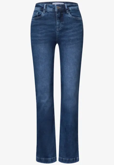 Jean en denim bleu, coupe droite, taille mi-haute, cinq poches.