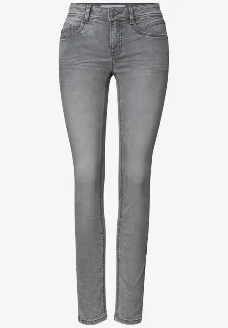 Schlanke graue Jeans mit schmalem Schnitt und leichter Waschung.