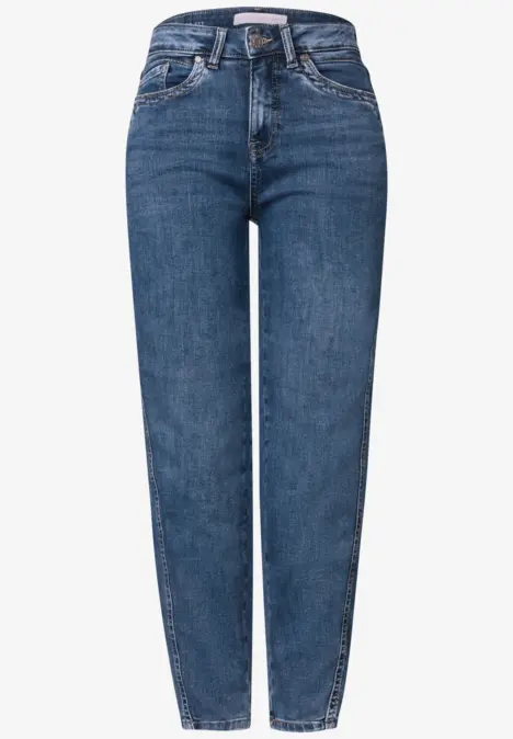 Blaue Jeans mit mittlerer Taille und geradem Bein, klassischer fünf-Taschen-Stil.
