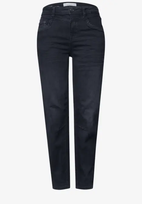 Jean droit bleu foncé à taille haute.