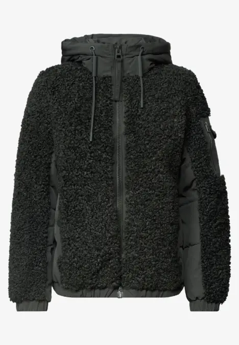 Schwarze Teddy-Fleece-Jacke mit Kapuze und glatten Seiteneinsätzen.