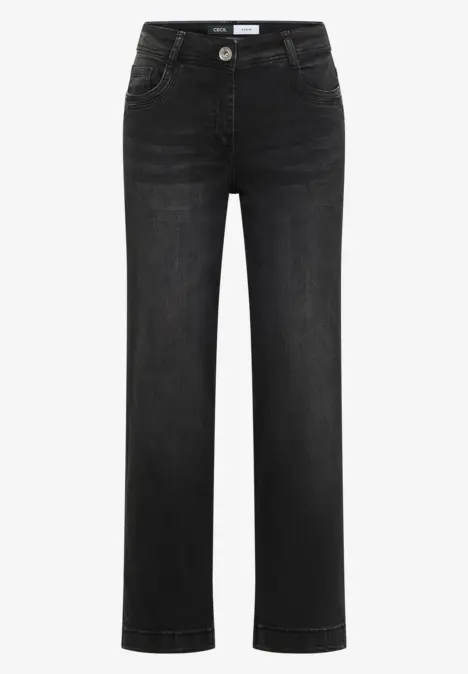 Jean noir droit avec cinq poches et fermeture à bouton.