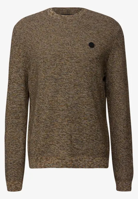 Brauner Strickpullover mit Rundhalsausschnitt und schwarzem Punkt-Logo.