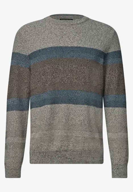 Grau-braun-blau gestreifter, langärmliger Strickpullover mit Rundhalsausschnitt.