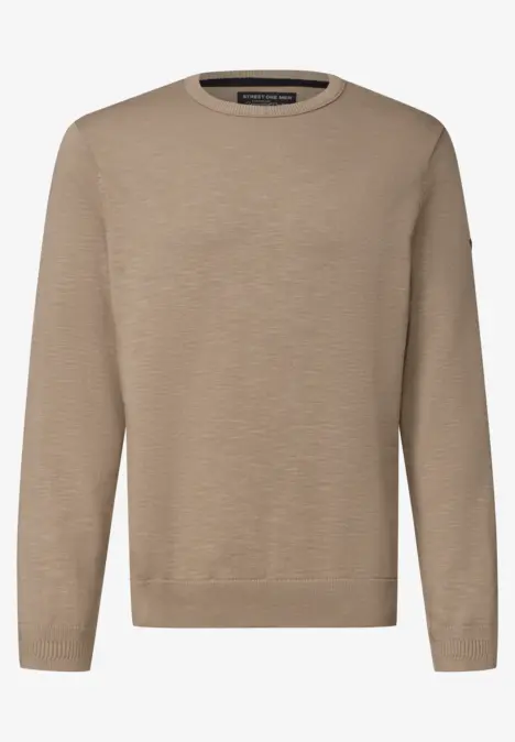 Beiger, langärmliger Pullover mit Rundhalsausschnitt aus feiner Strickware.