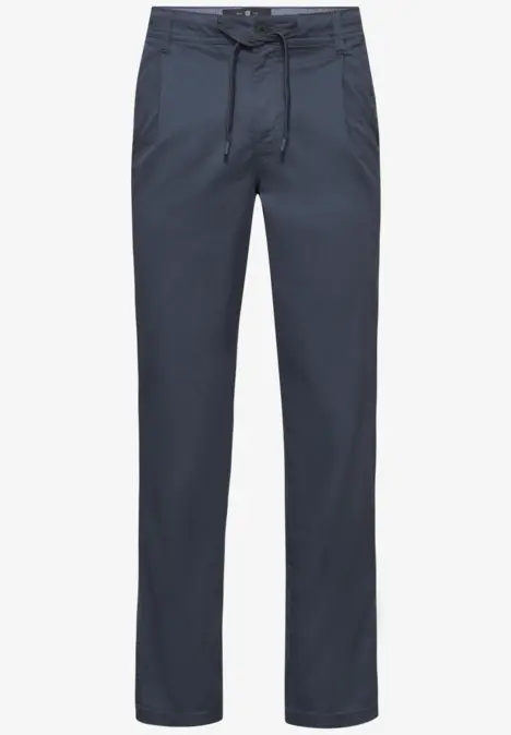 Dunkelblaue Hose mit Kordelzug und seitlichen Taschen.