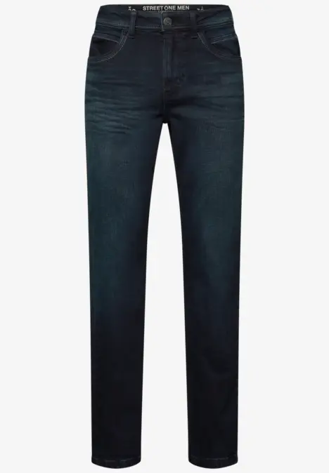Dunkelblaue Herrenjeans, gerade geschnitten, mit Taschen.