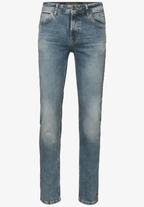 Helle Slim-Fit-Jeans mit dezenter Used-Waschung und klassischem Fünf-Taschen-Design.