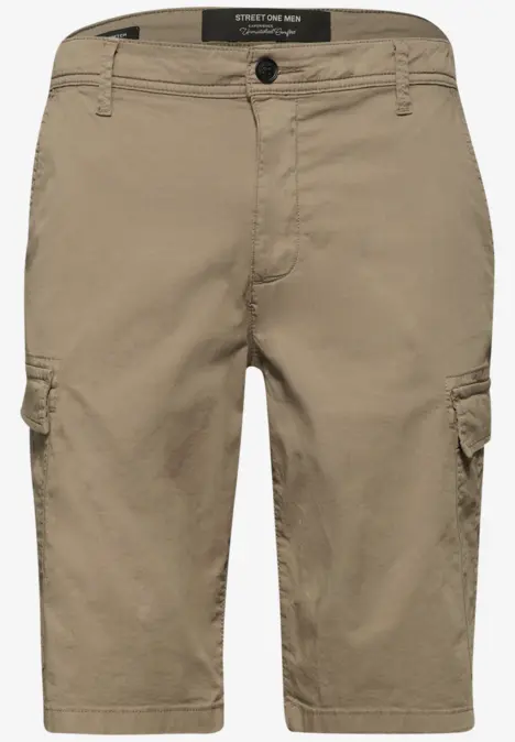 Beige cargoshorts met zijzakken en knoopsluiting