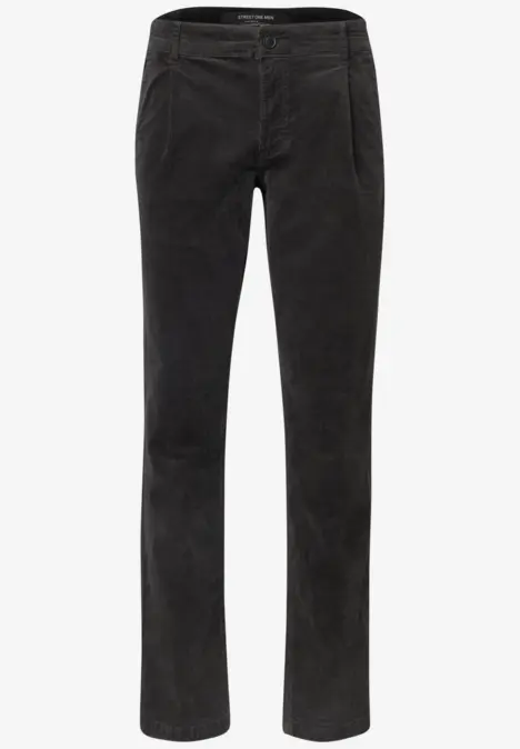 Schwarze Herren-Hose aus Cord mit geradem Schnitt.