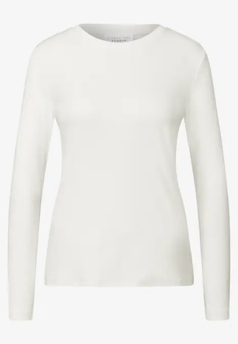 Weißes, langärmeliges Shirt mit Rundhalsausschnitt.