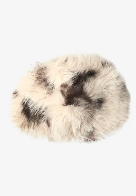 Fake Fur Beanie mir Kuh-Muster smooth stone sand