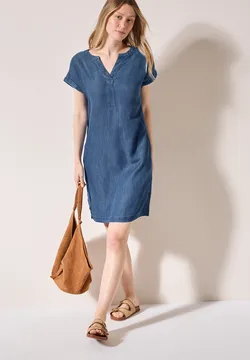 Guess Mini-jurk in bouclélook, model 'TOSCA' in lichtblauw online kopen