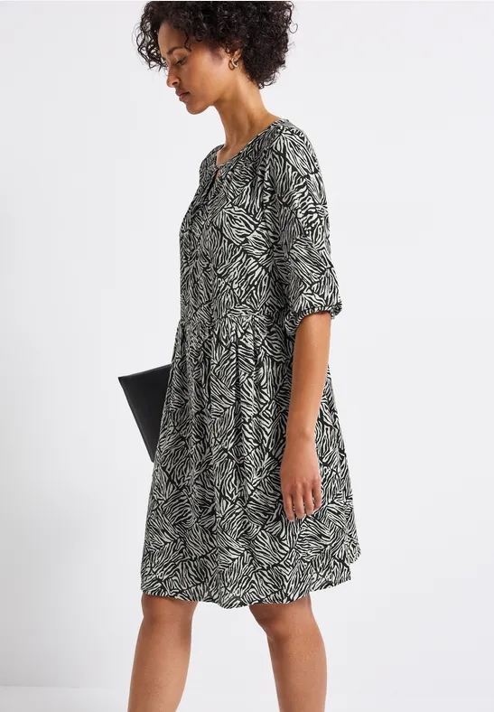 Thumbnail - Street One Frauen Gemustertes Tunikakleid in Grün, Gr: 40