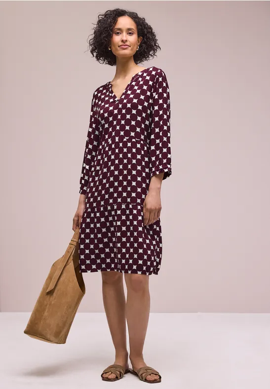 Street One Frauen Knielanges Kleid mit Split Neck und Print in Rot, Gr: 34