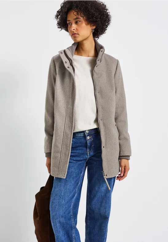 Thumbnail - Street One Frauen Kurzmantel mit Strickdetails in Braun, Gr: 40