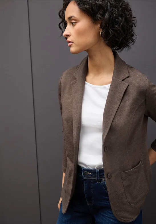 Thumbnail - Basic Blazer